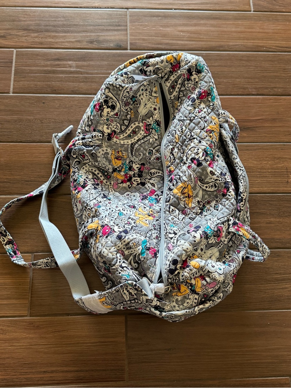 Vera Bradley Disney Mickey Minnie Large Duffle Bag NWT
